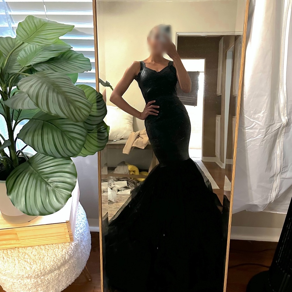 Black Mermaid Gown